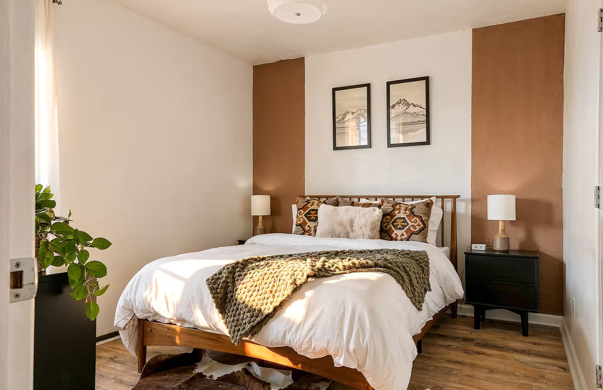 Dog Friendly Downtown Apartment