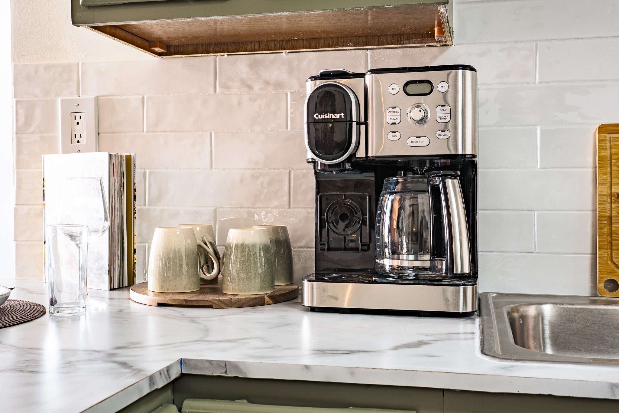 Mount Marathon Views in the Heart of Downtown