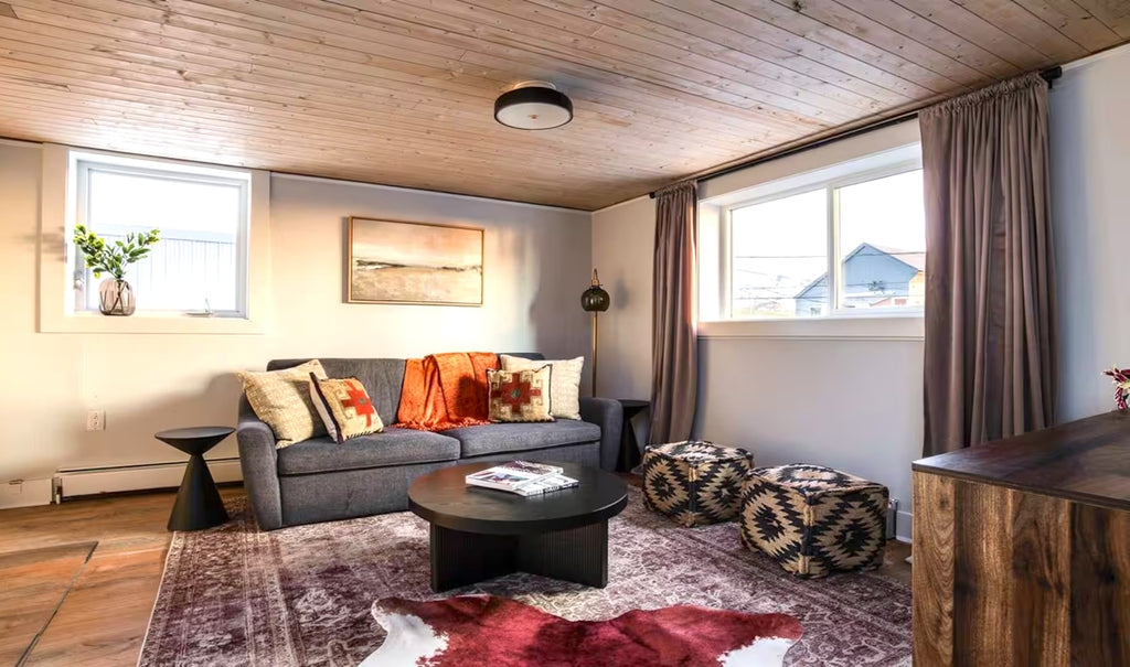 Stylish Downtown 1 Bedroom Apartment